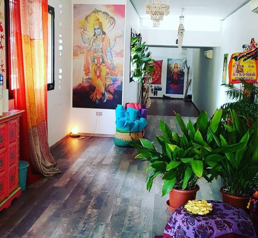 centro-yoga-niyan-interni