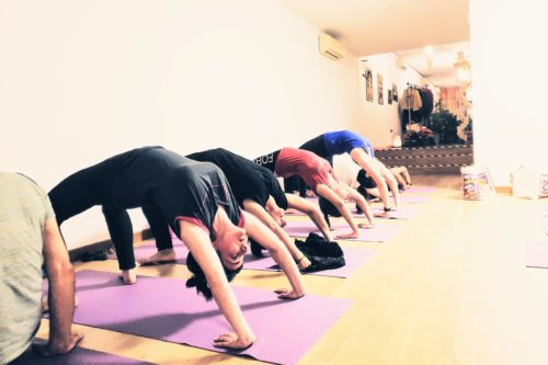 Asana centro niyan yoga padova